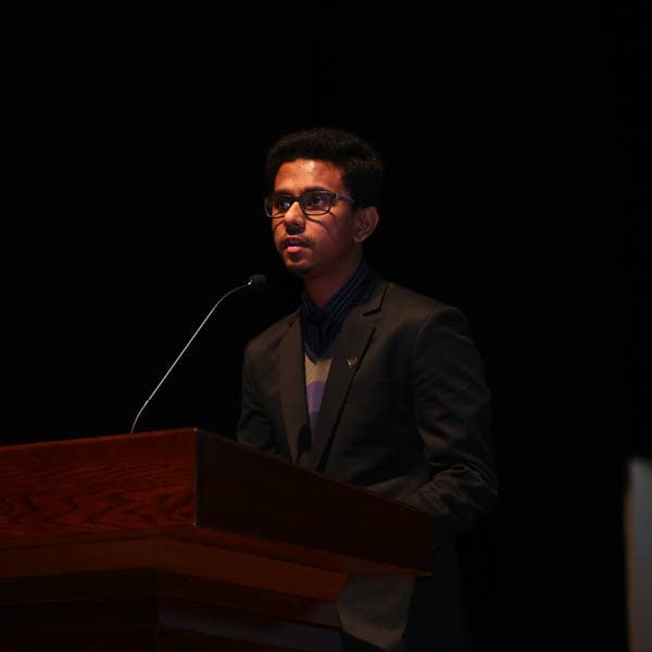 Muhammad Shafayat Oshman